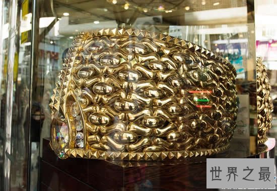 世界上最大的金戒指，重达164.4斤(耗费3000万)