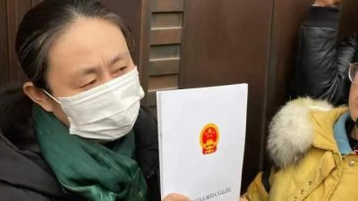 ​江歌案始末：赴日留学女生被闺蜜男友残忍杀害，闺蜜关门见死不救